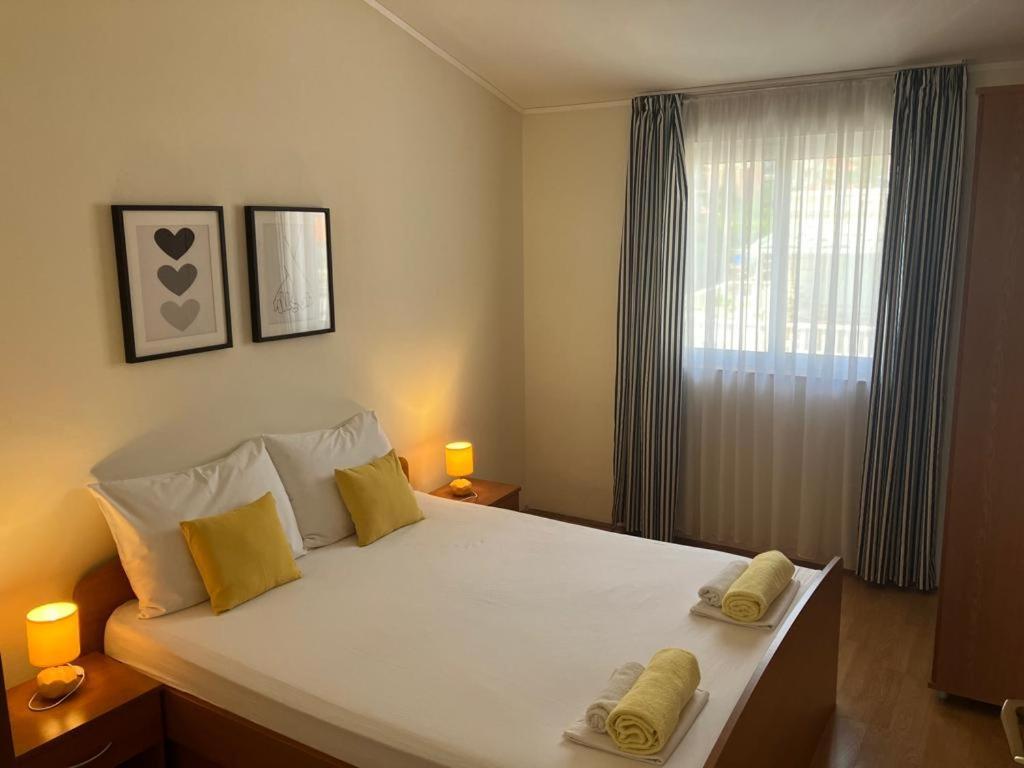 Apartmani Fani 2 Min Walking From Sea Orebić Екстериор снимка