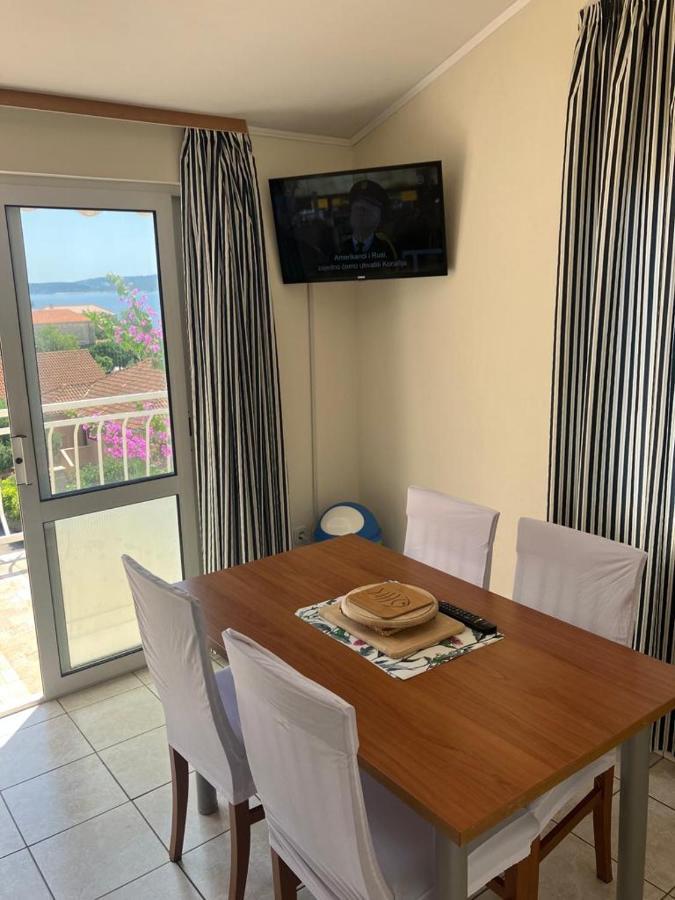 Apartmani Fani 2 Min Walking From Sea Orebić Екстериор снимка