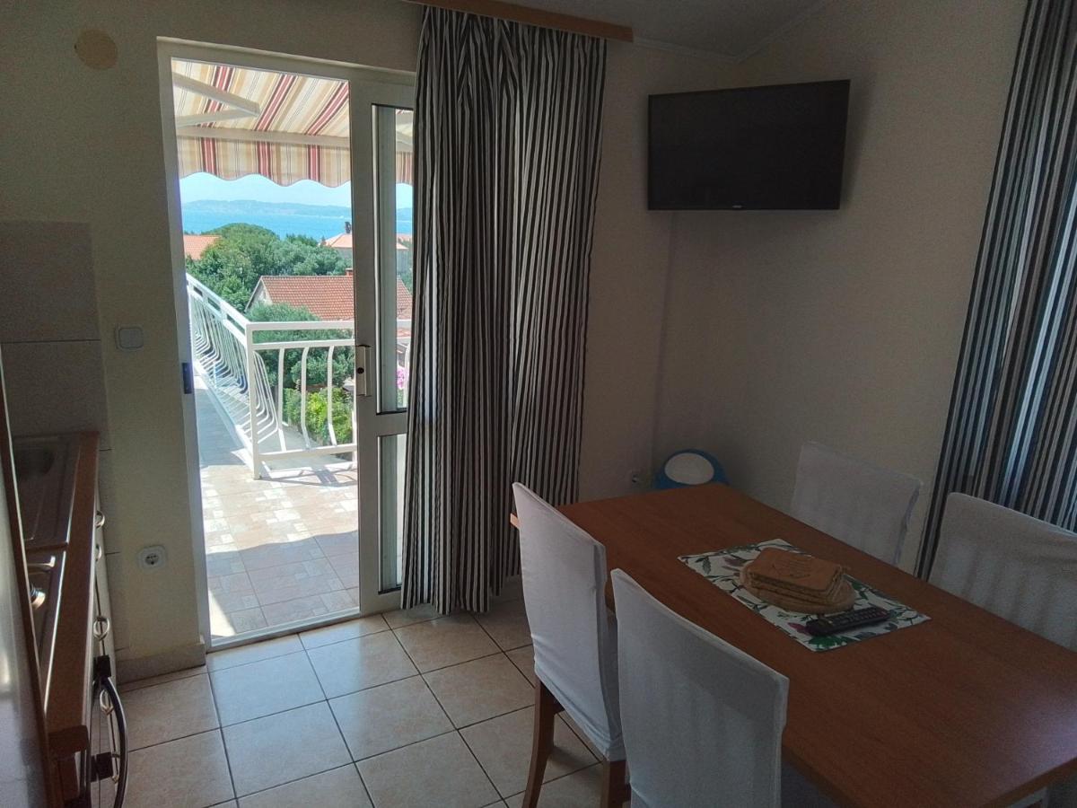 Apartmani Fani 2 Min Walking From Sea Orebić Екстериор снимка