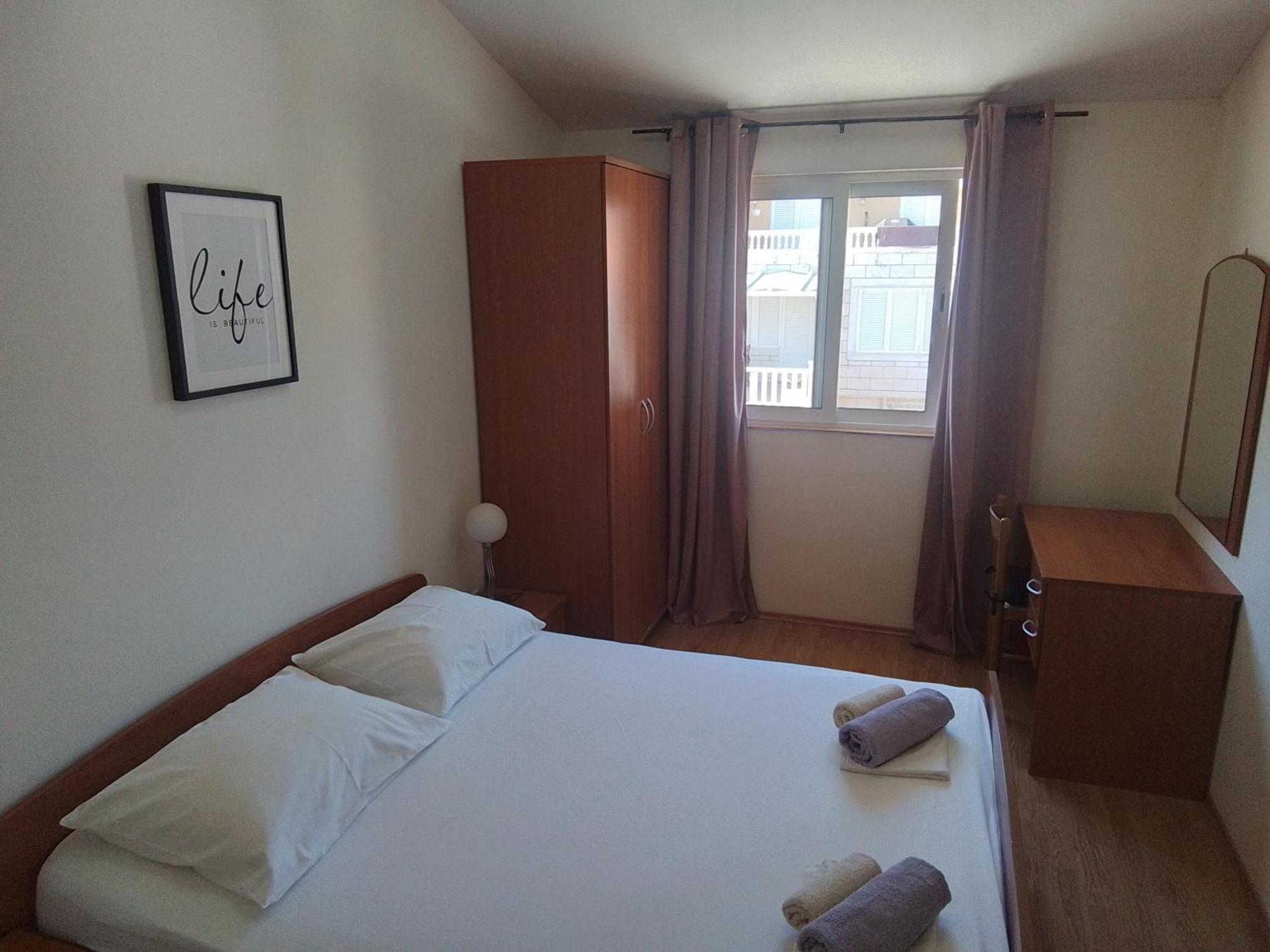 Apartmani Fani 2 Min Walking From Sea Orebić Екстериор снимка